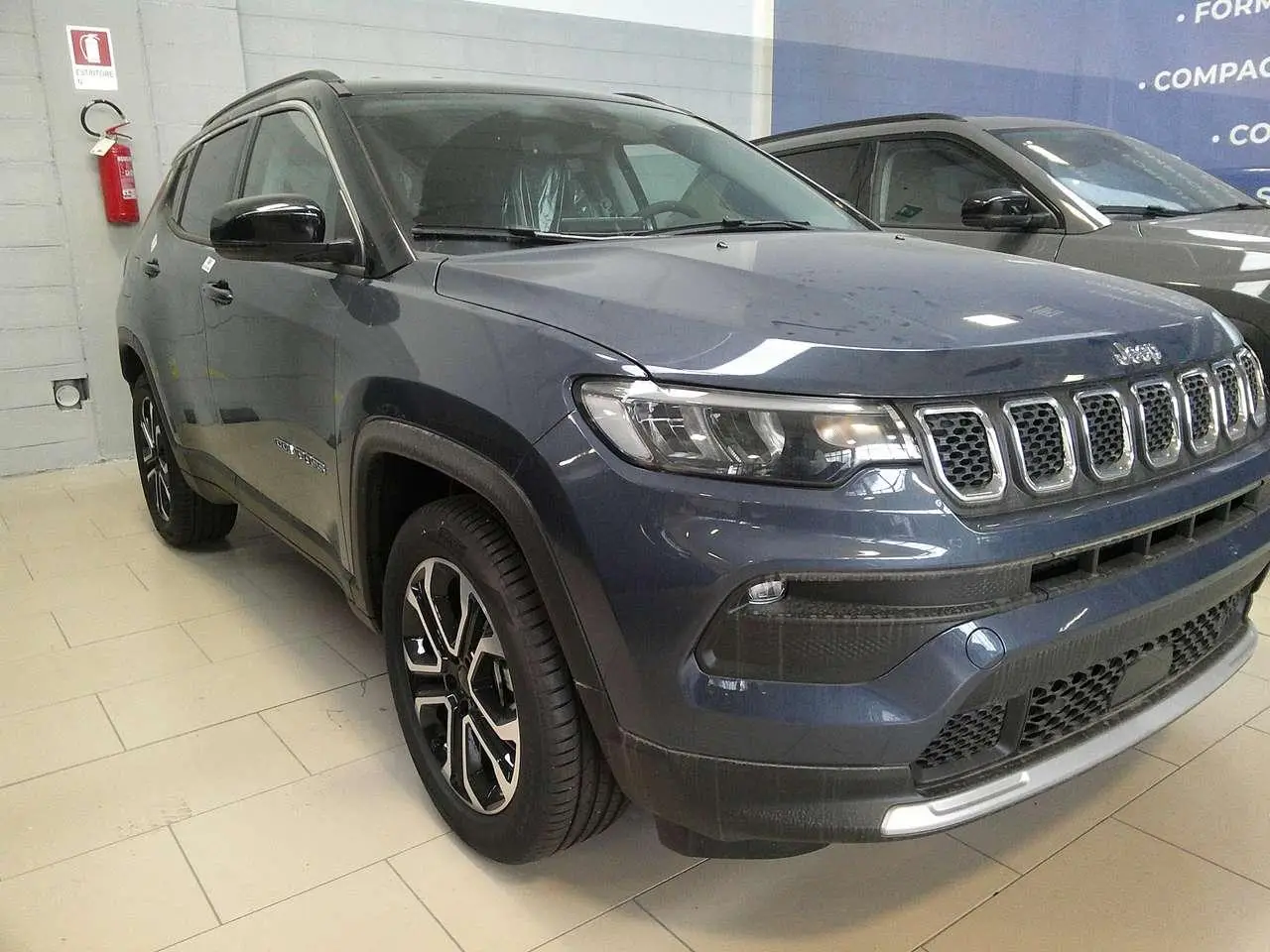 Photo 1 : Jeep Compass 2024 Hybride