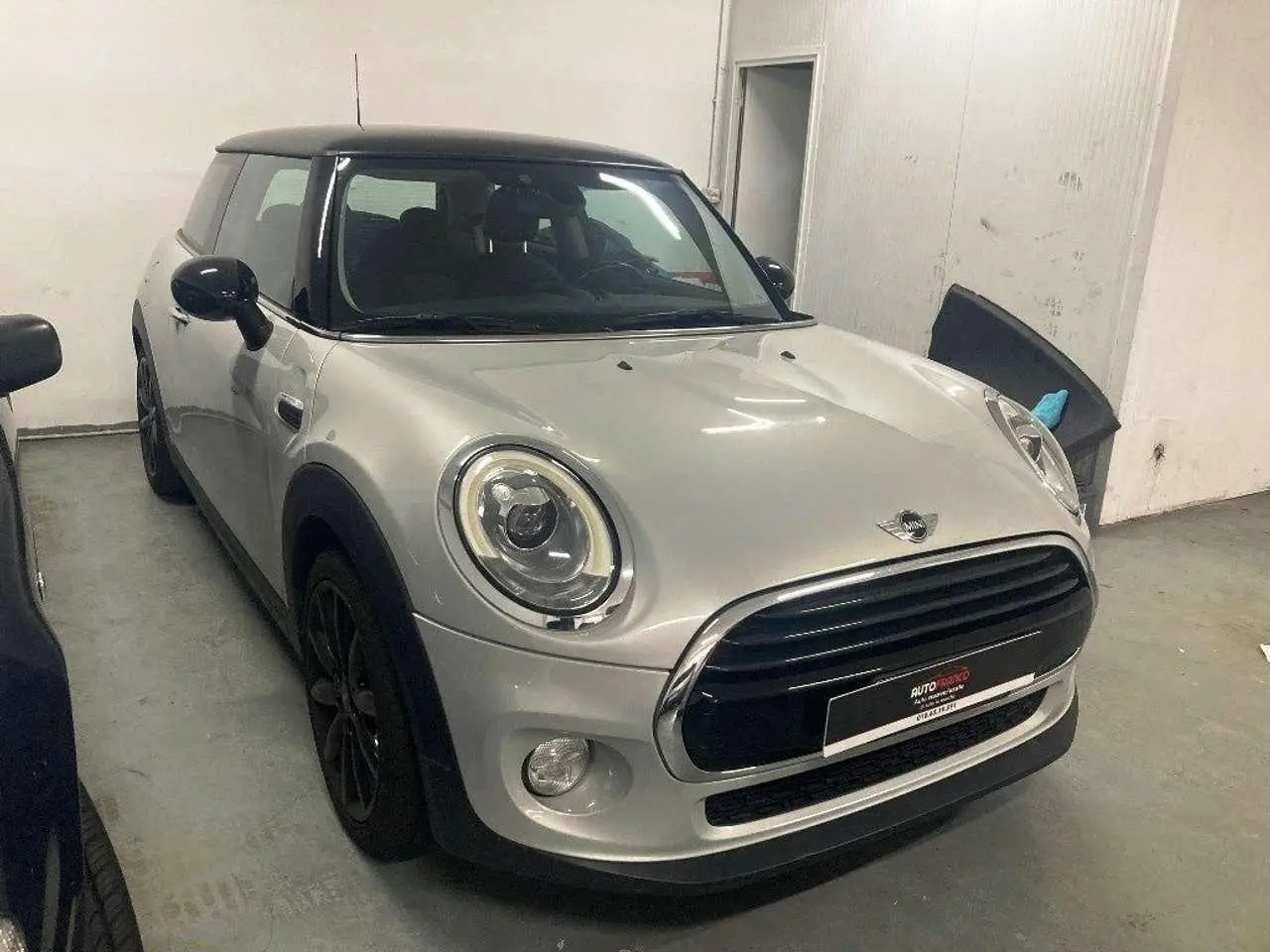 Photo 1 : Mini Cooper 2017 Diesel