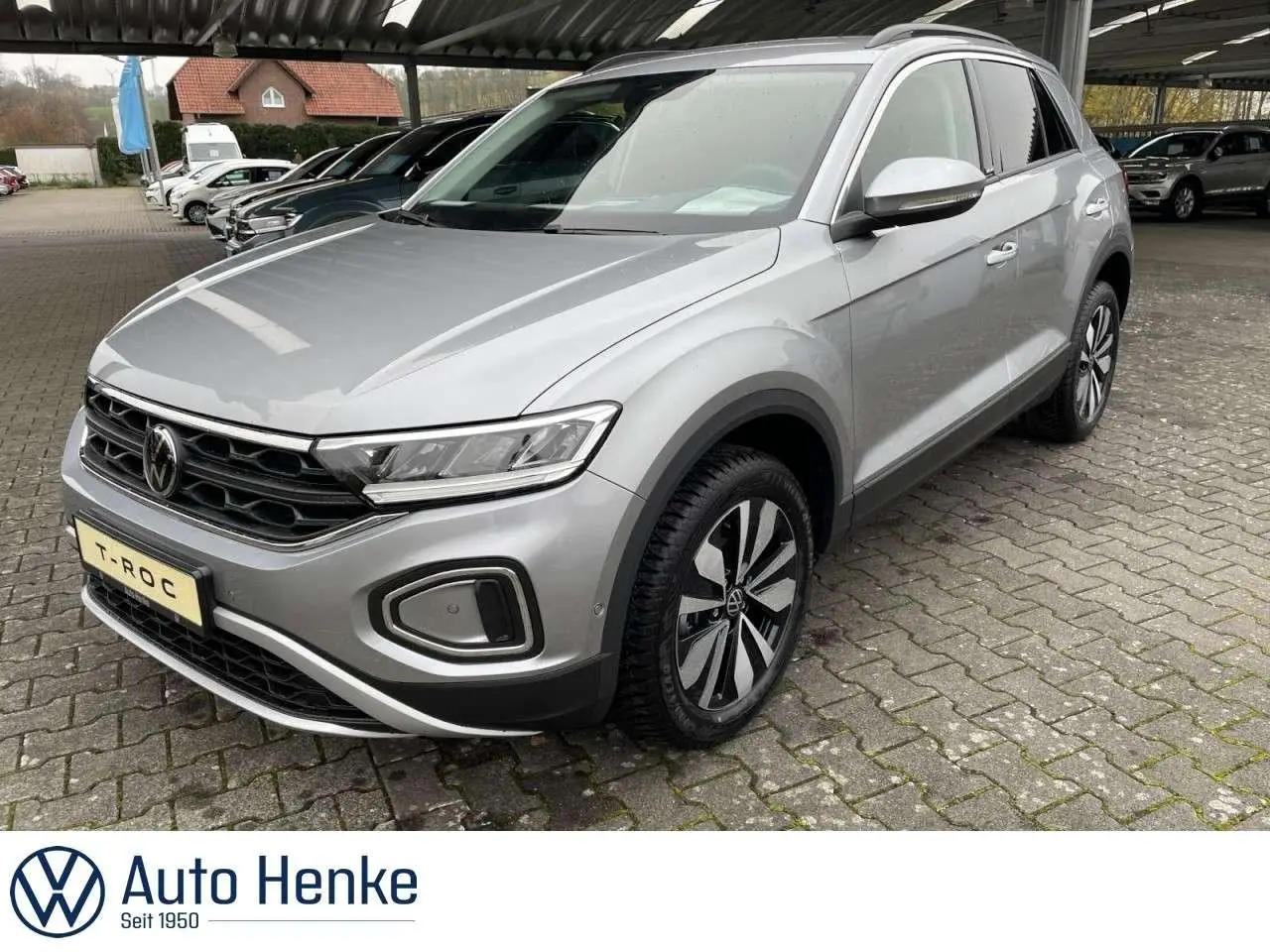 Photo 1 : Volkswagen T-roc 2024 Petrol