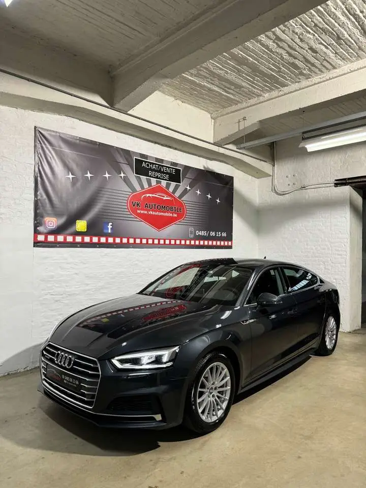 Photo 1 : Audi A5 2018 Diesel