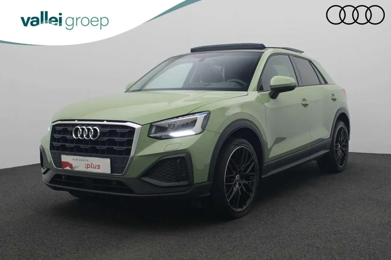 Photo 1 : Audi Q2 2022 Essence