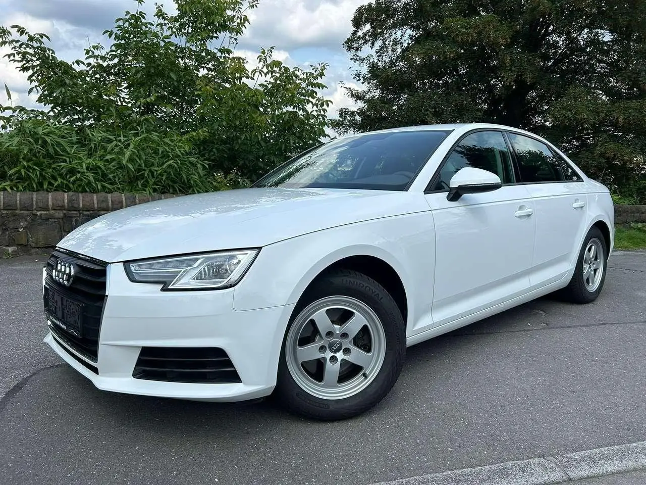 Photo 1 : Audi A4 2017 Essence