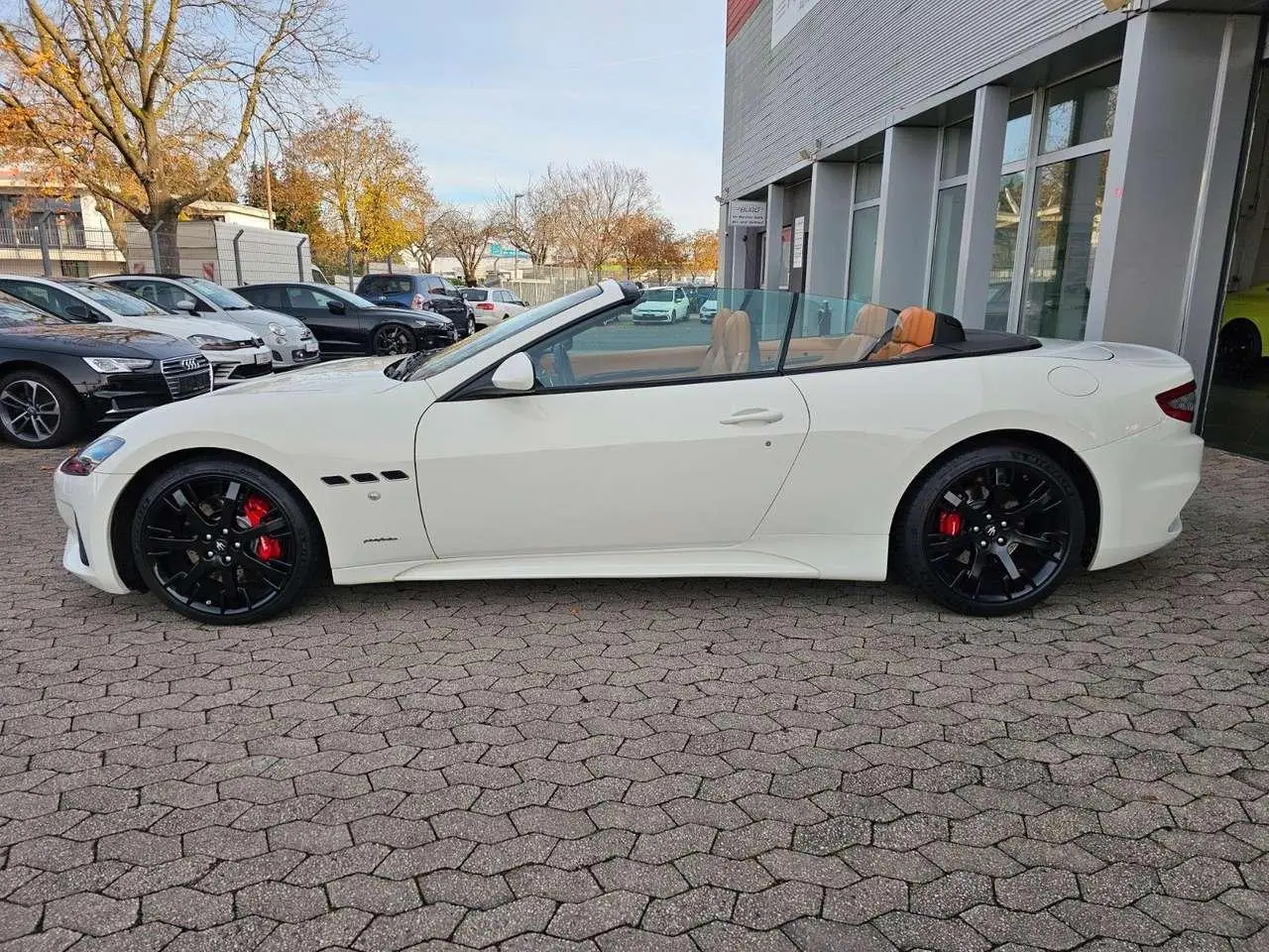 Photo 1 : Maserati Grancabrio 2019 Petrol