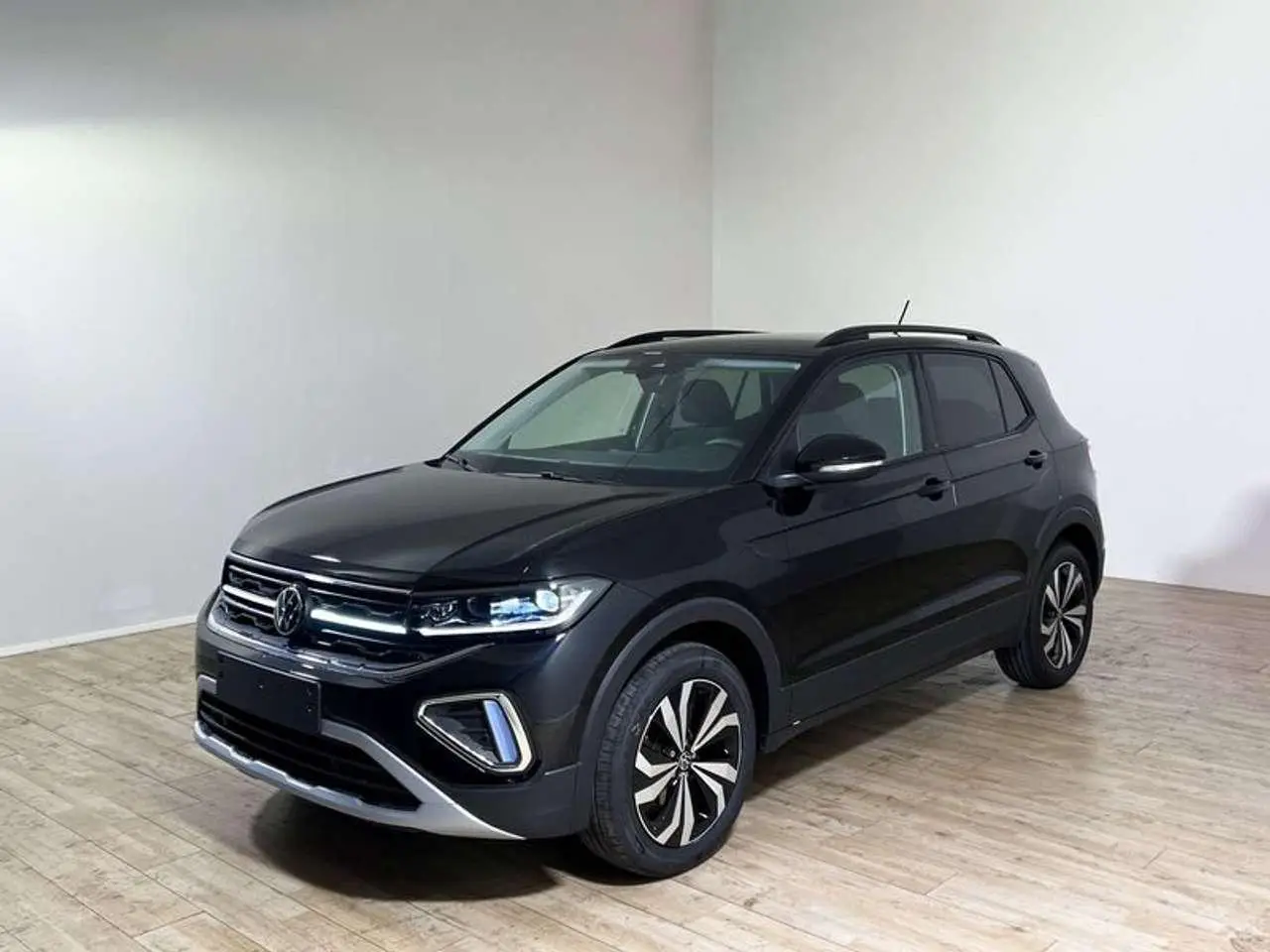 Photo 1 : Volkswagen T-cross 2024 Essence