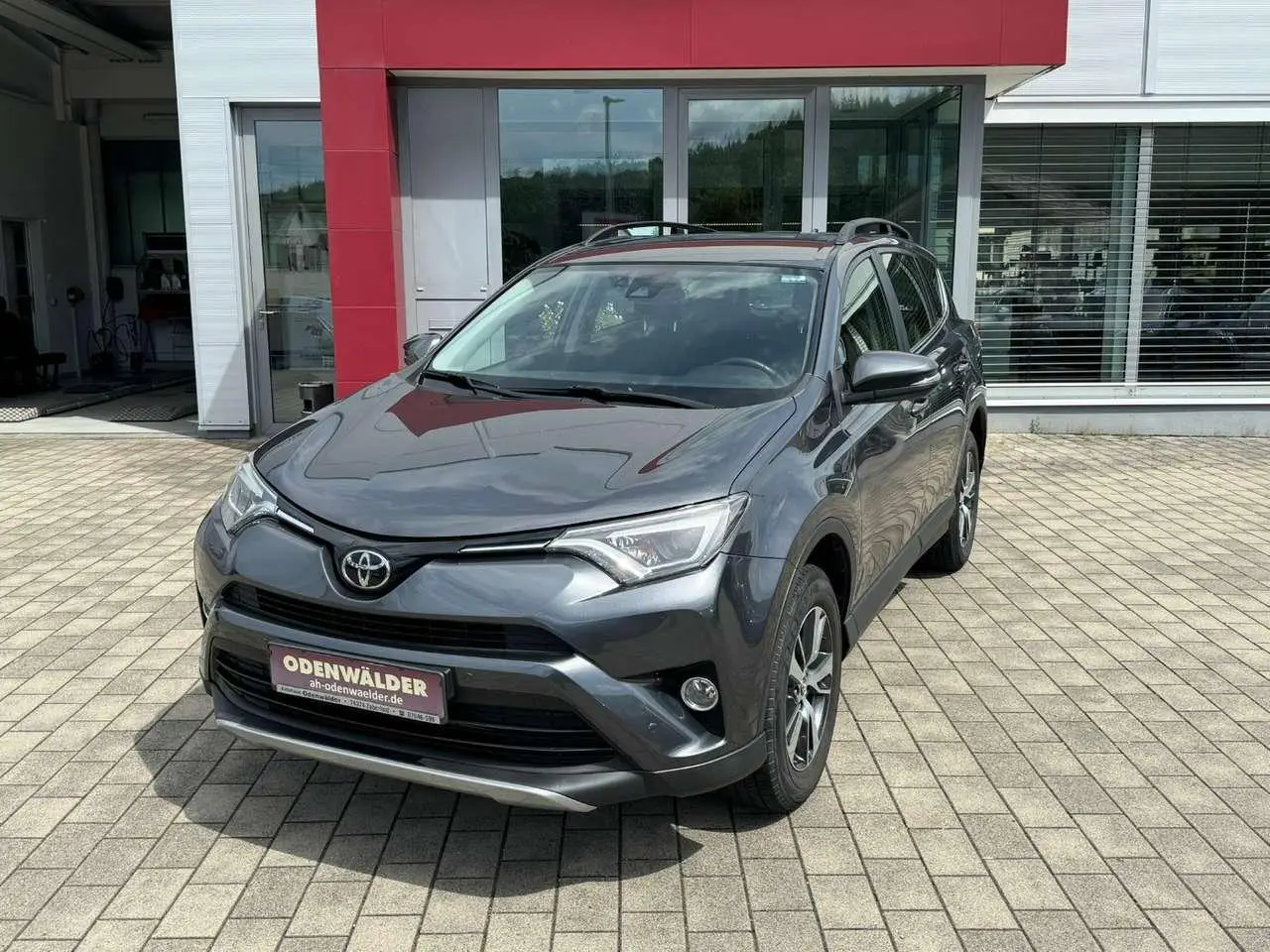 Photo 1 : Toyota Rav4 2017 Petrol