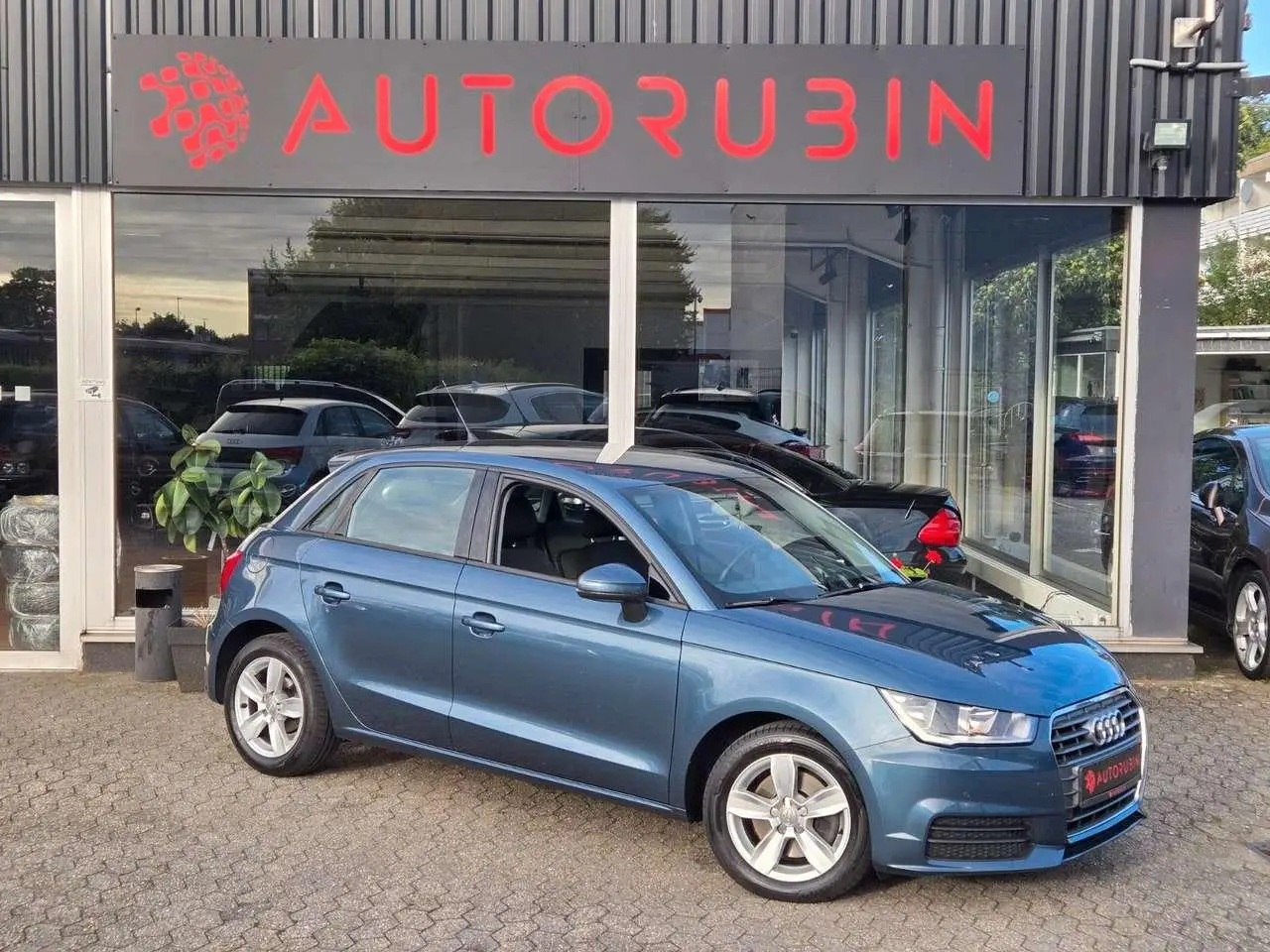 Photo 1 : Audi A1 2018 Petrol