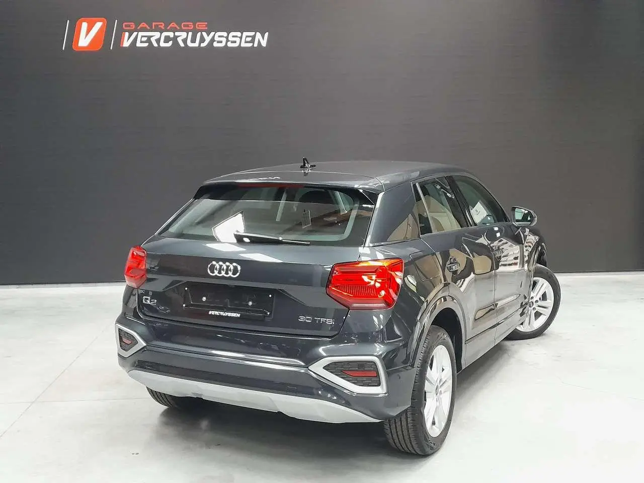 Photo 1 : Audi Q2 2023 Essence