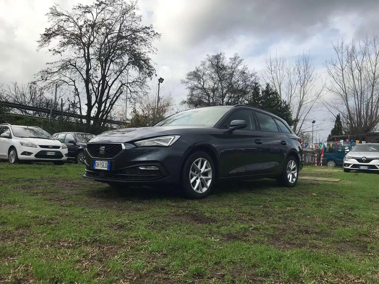 Photo 1 : Seat Leon 2021 Essence