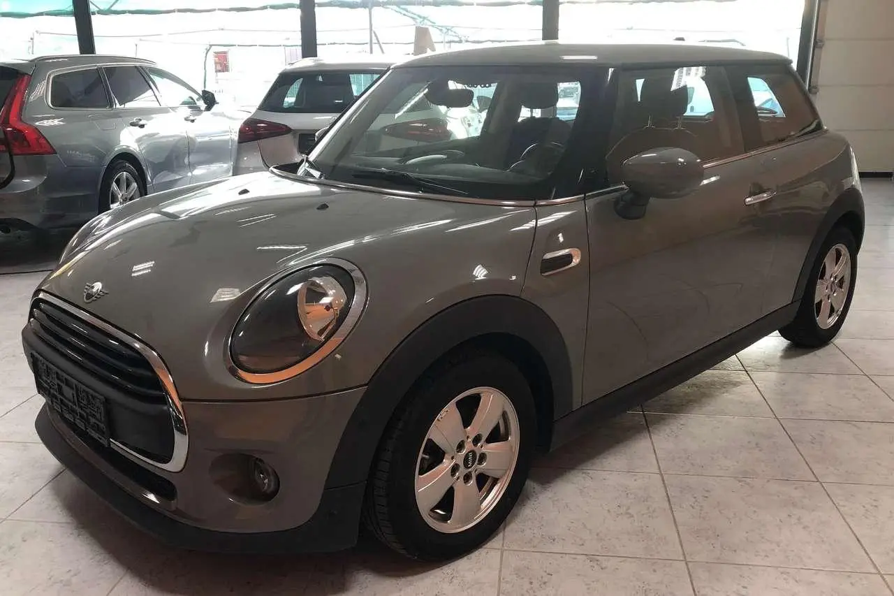 Photo 1 : Mini One 2020 Petrol