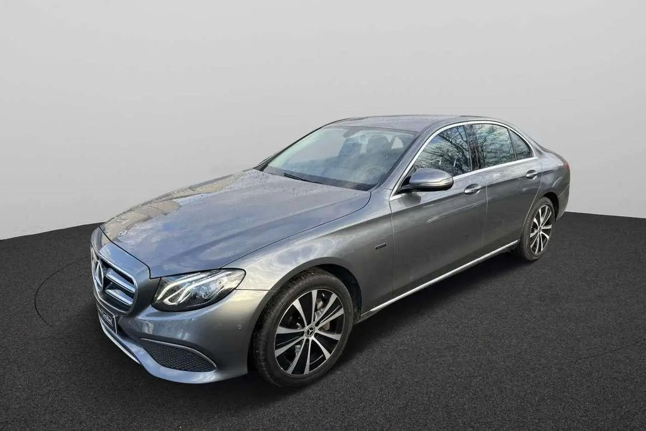 Photo 1 : Mercedes-benz Classe E 2020 Hybrid