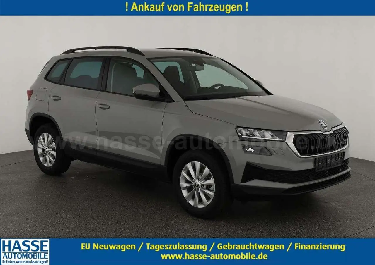 Photo 1 : Skoda Karoq 2024 Essence