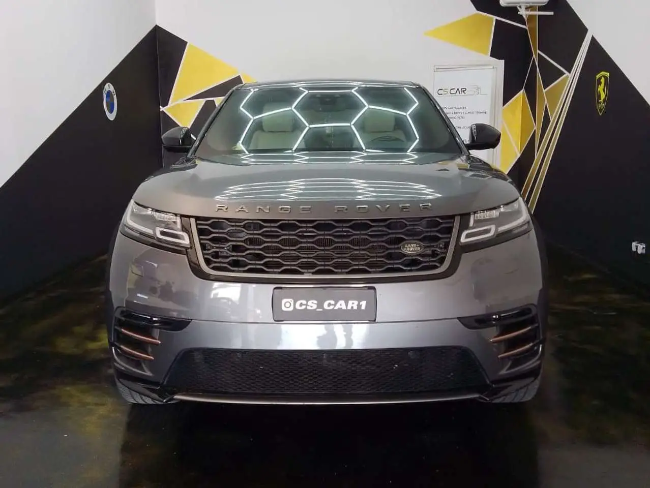 Photo 1 : Land Rover Range Rover Velar 2018 Diesel