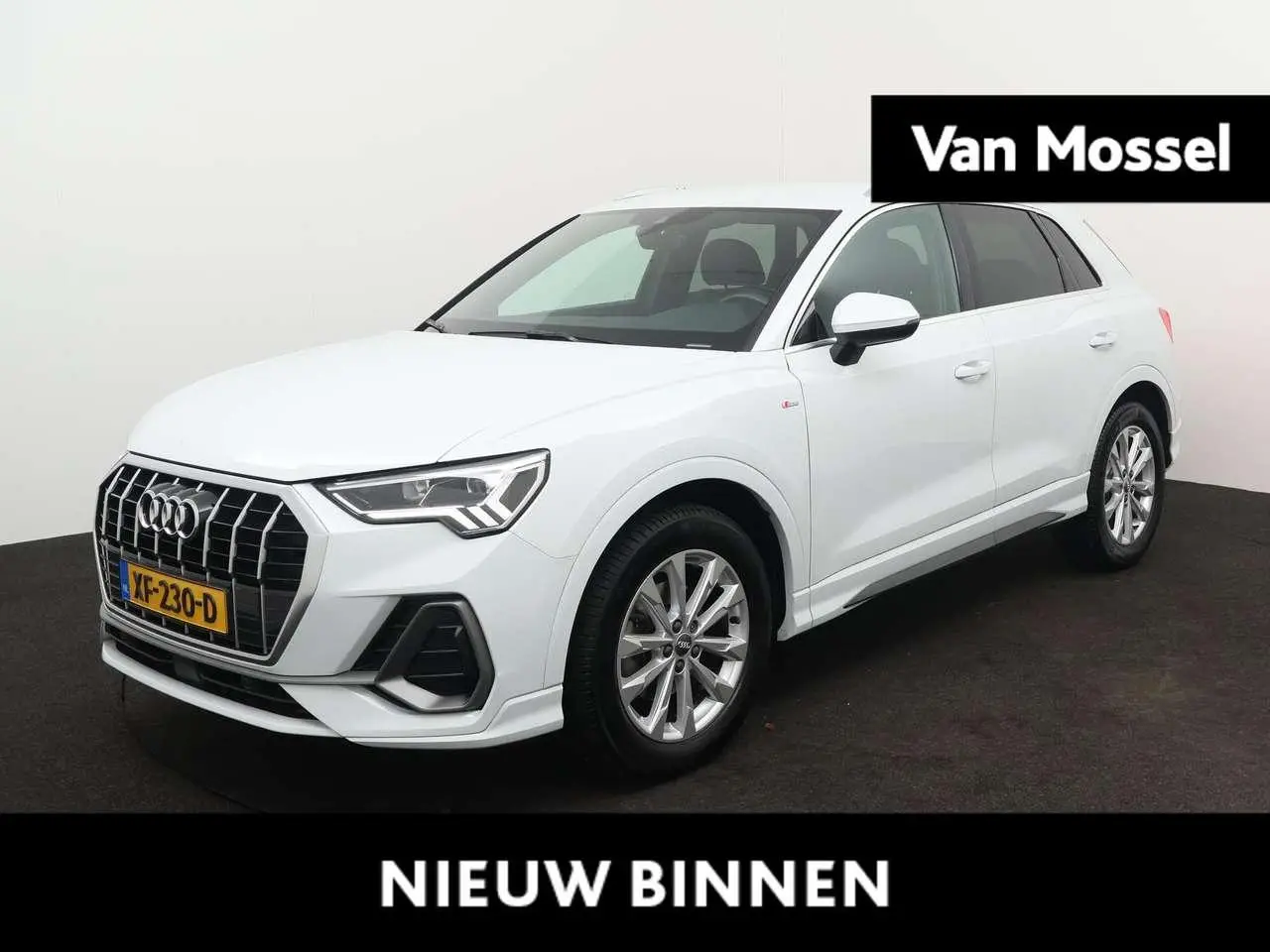 Photo 1 : Audi Q3 2019 Essence