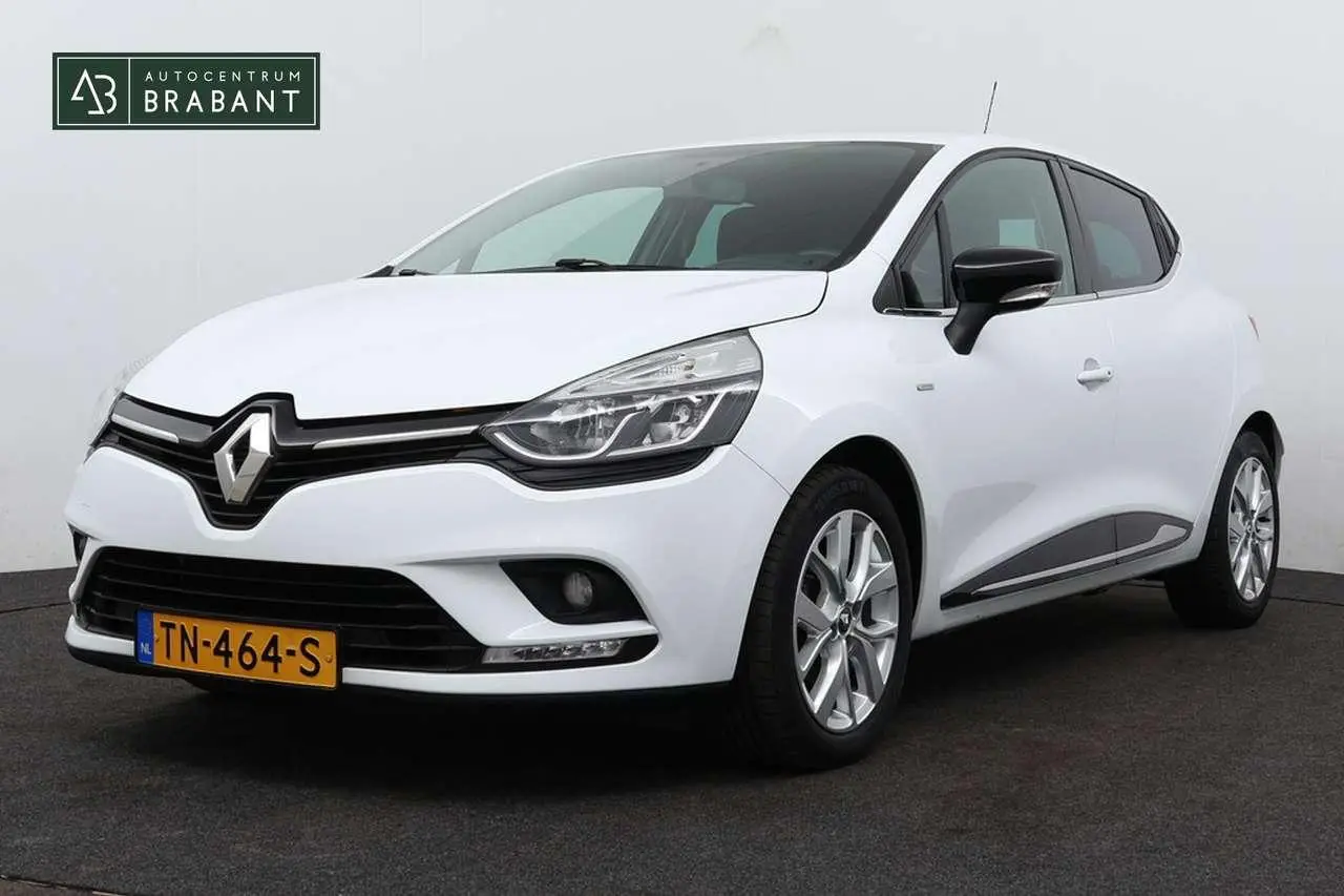 Photo 1 : Renault Clio 2018 Petrol