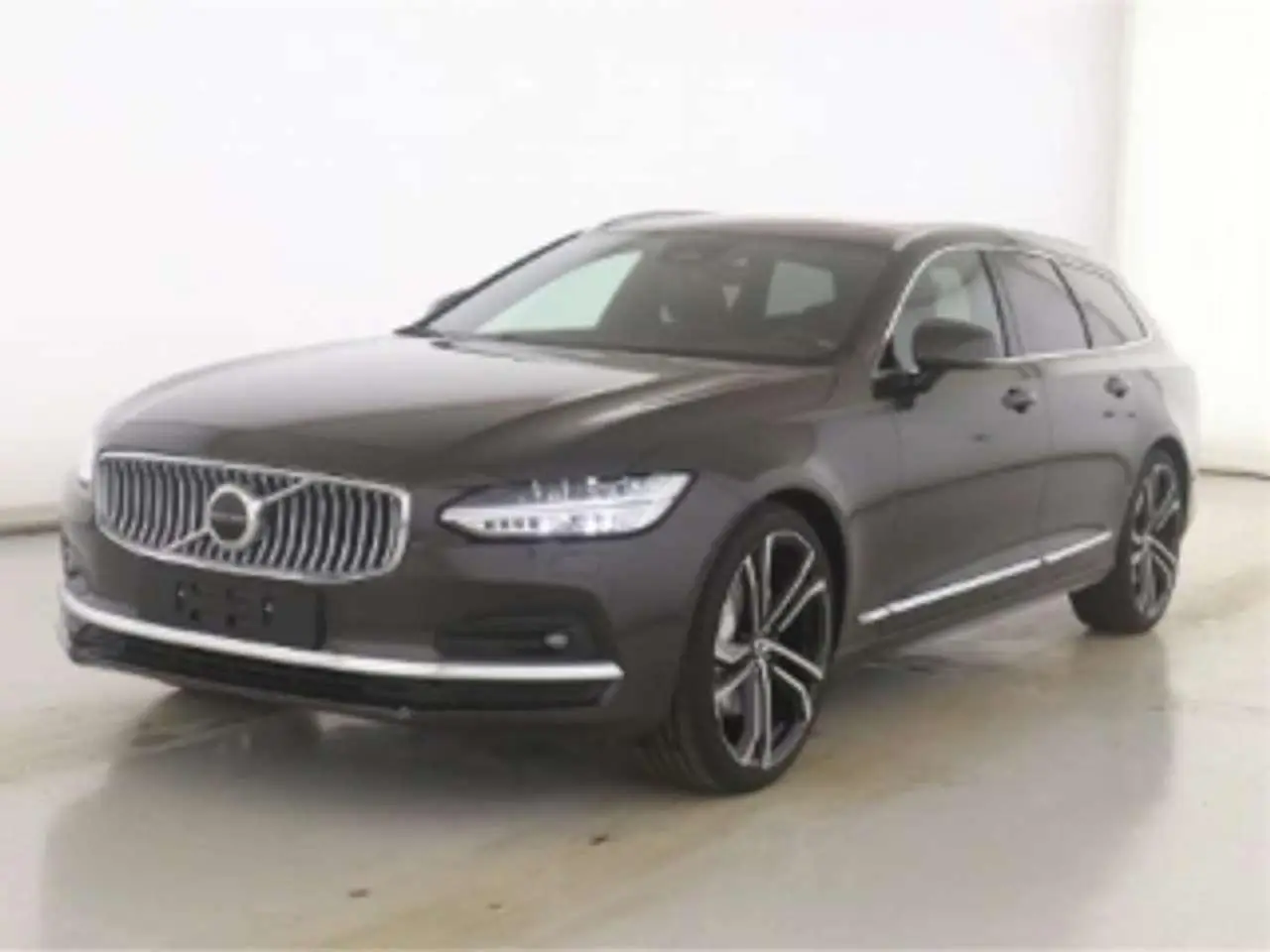 Photo 1 : Volvo V90 2024 Diesel