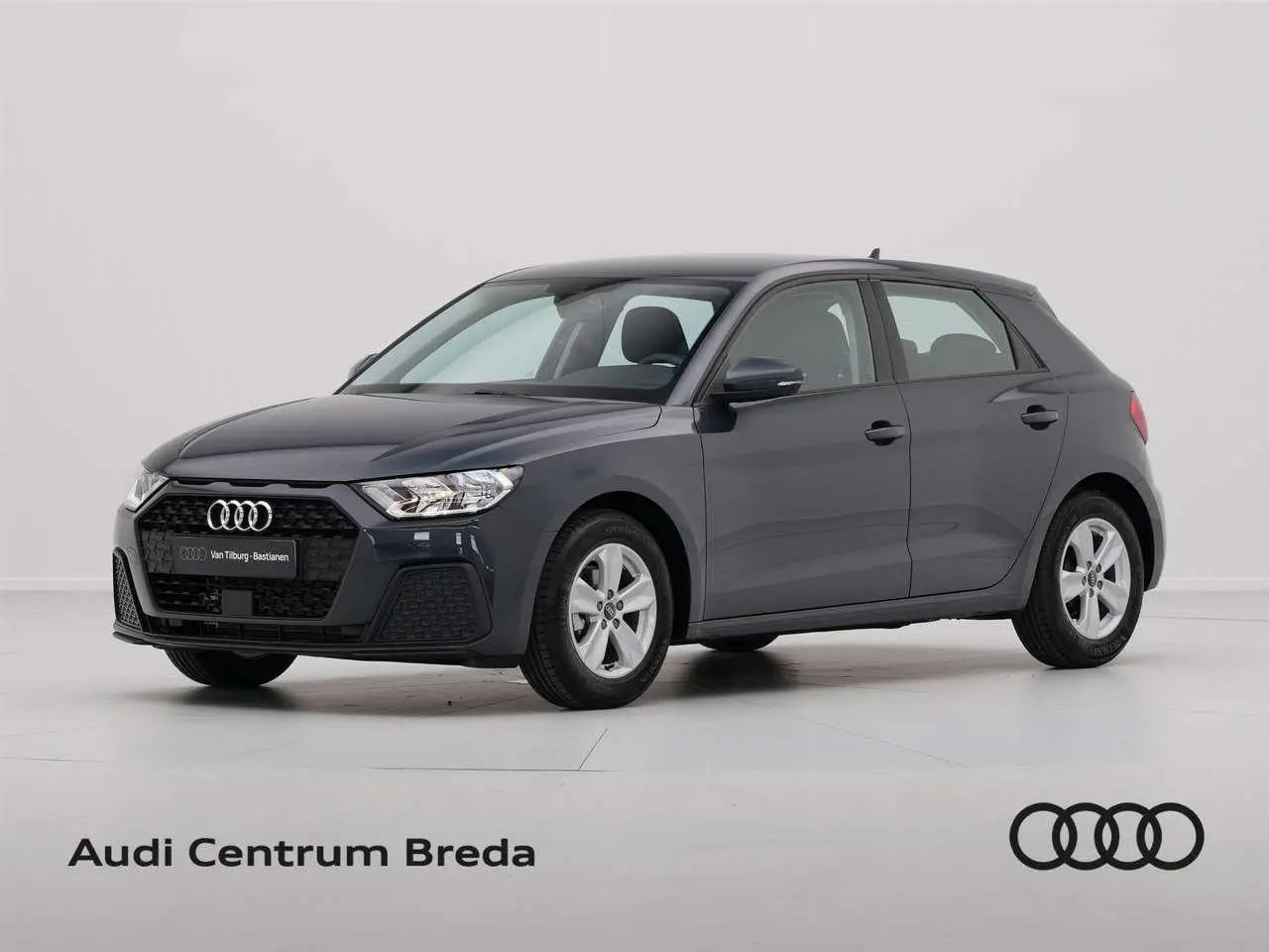 Photo 1 : Audi A1 2024 Petrol