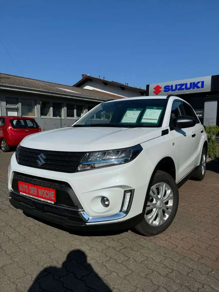 Photo 1 : Suzuki Vitara 2024 Petrol