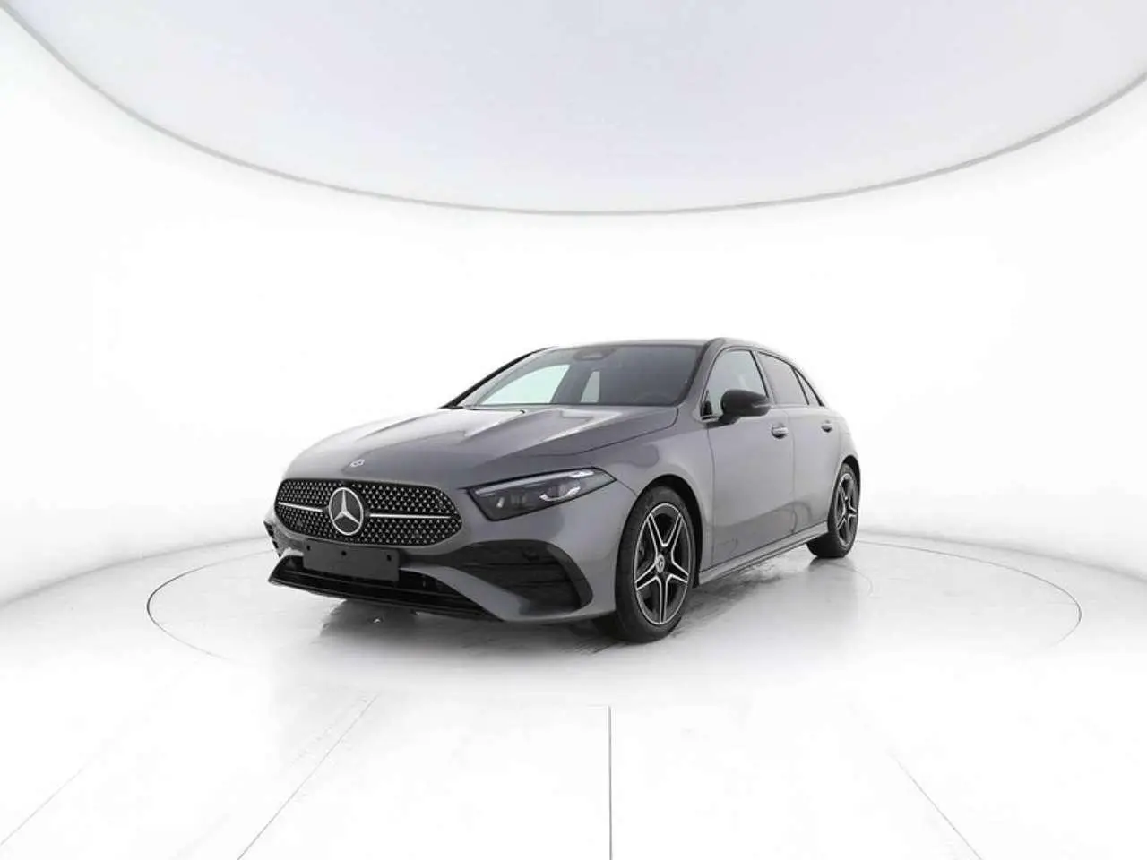 Photo 1 : Mercedes-benz Classe A 2024 Hybrid