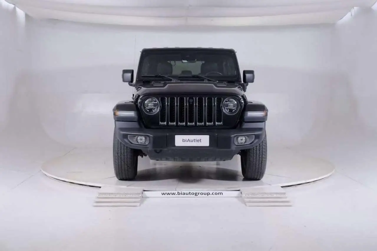 Photo 1 : Jeep Wrangler 2021 Hybrid