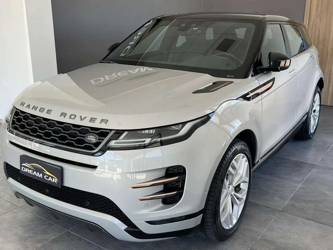 Photo 1 : Land Rover Range Rover Evoque 2020 Hybrid