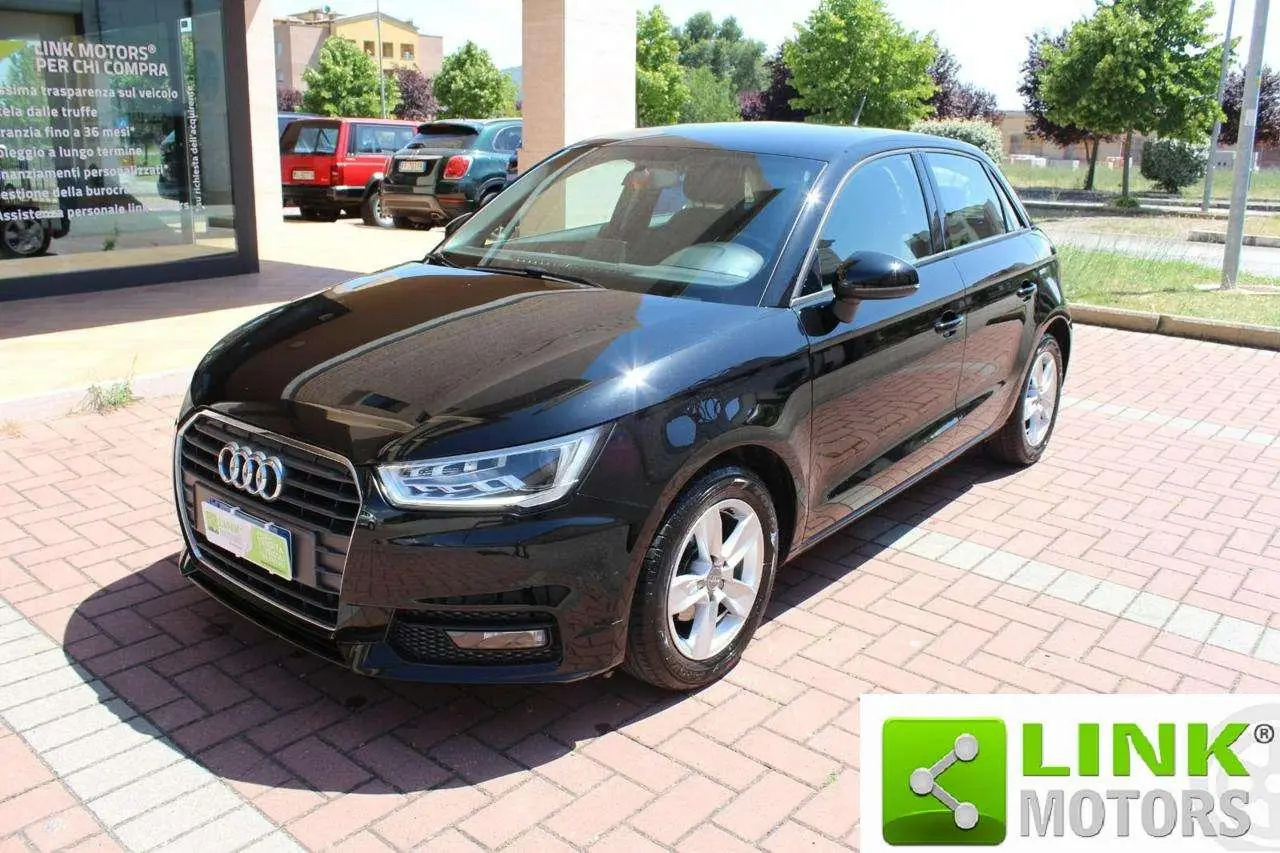 Photo 1 : Audi A1 2015 Diesel