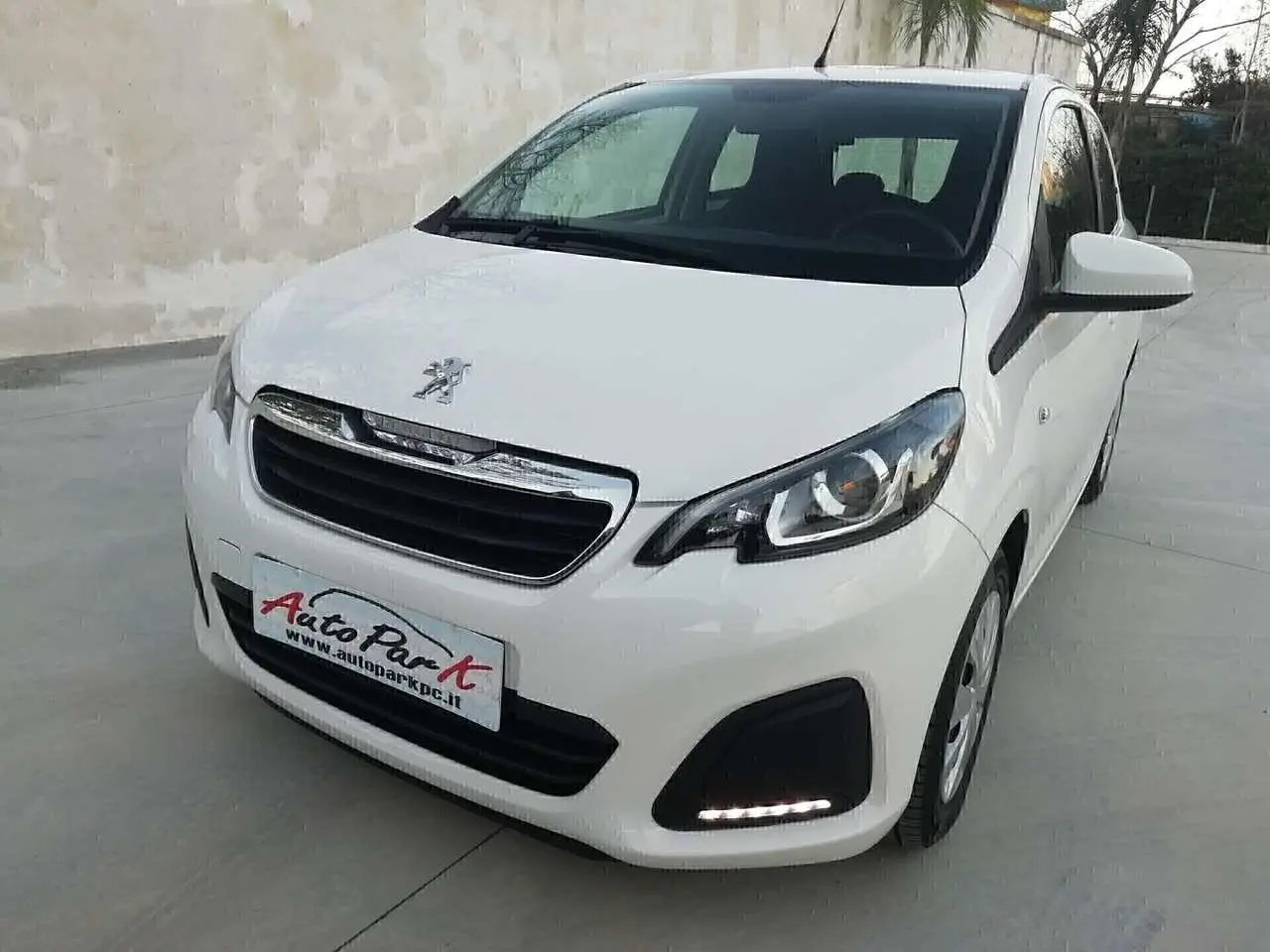 Photo 1 : Peugeot 108 2021 Essence