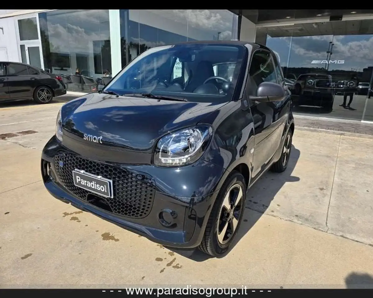 Photo 1 : Smart Fortwo 2022 Électrique