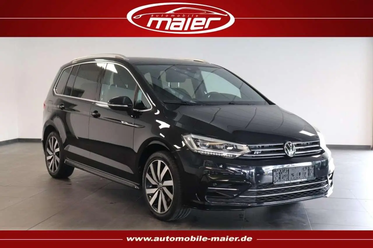 Photo 1 : Volkswagen Touran 2021 Petrol