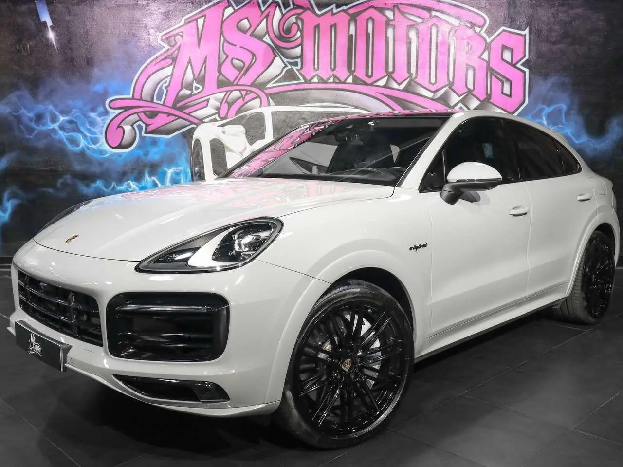 Photo 1 : Porsche Cayenne 2020 Hybrid