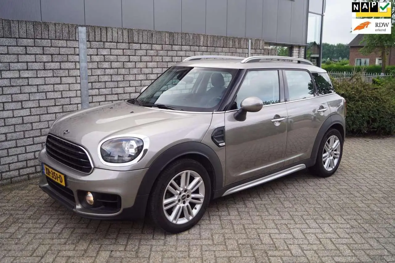 Photo 1 : Mini Cooper 2019 Petrol