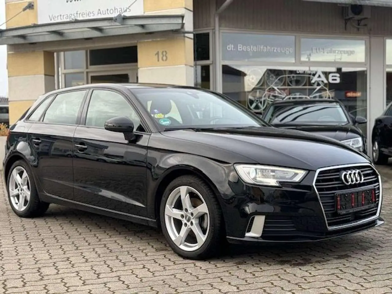 Photo 1 : Audi A3 2019 Diesel