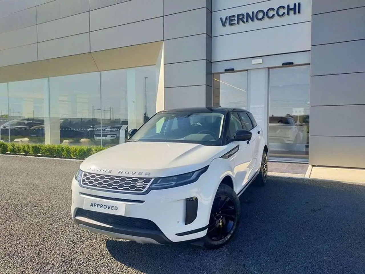 Photo 1 : Land Rover Range Rover Evoque 2019 Hybride