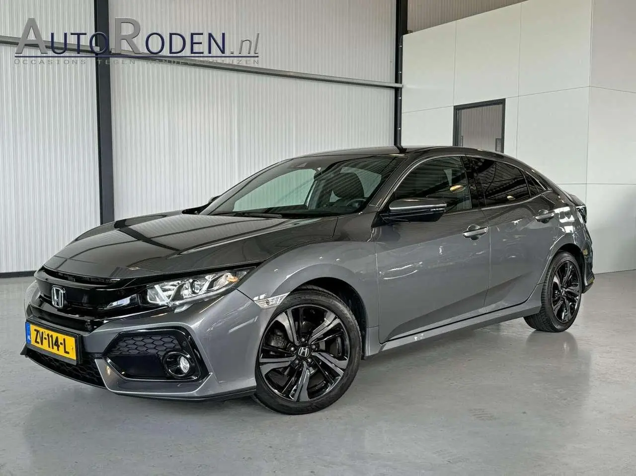 Photo 1 : Honda Civic 2019 Petrol