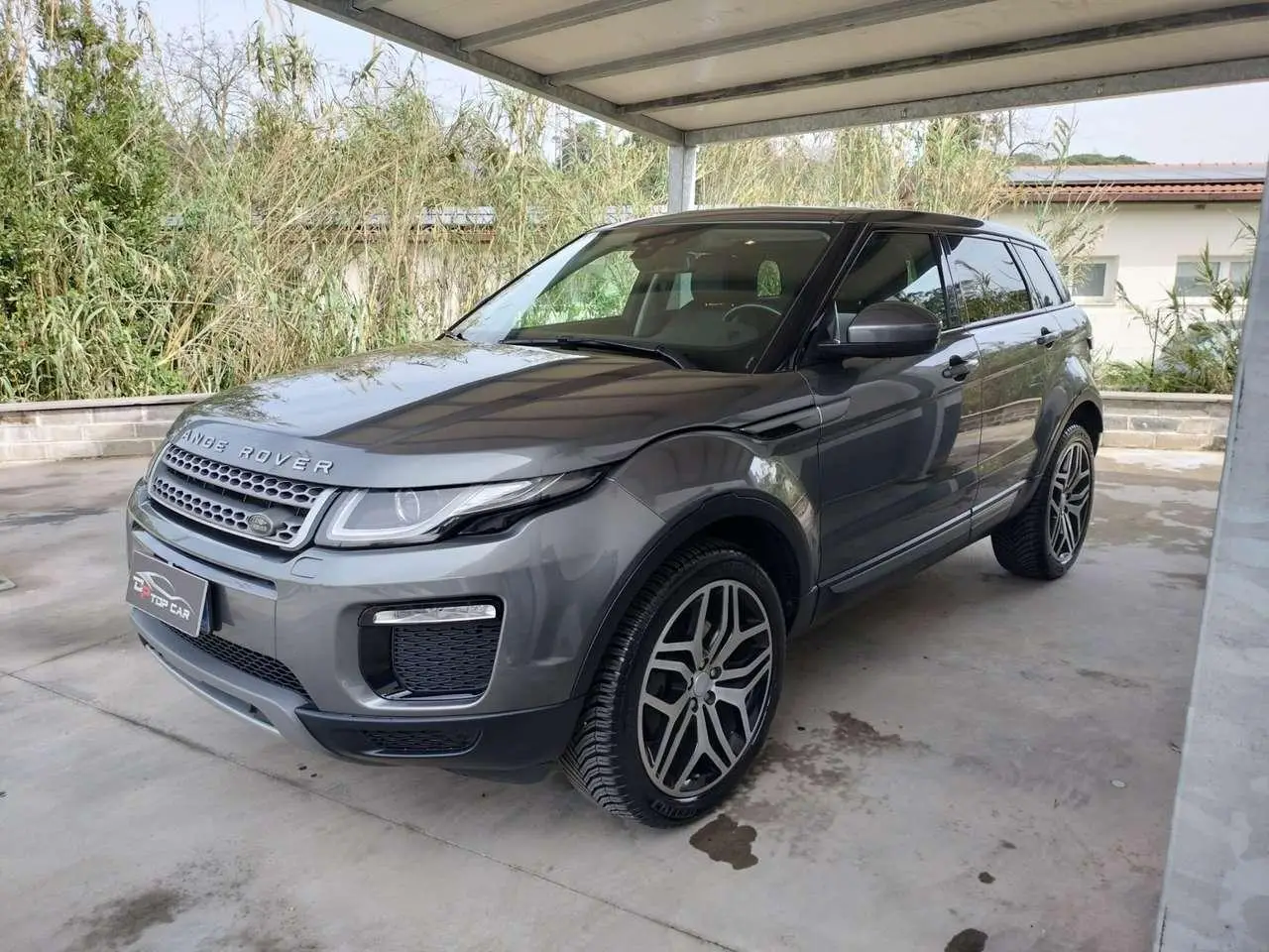 Photo 1 : Land Rover Range Rover Evoque 2019 Hybrid