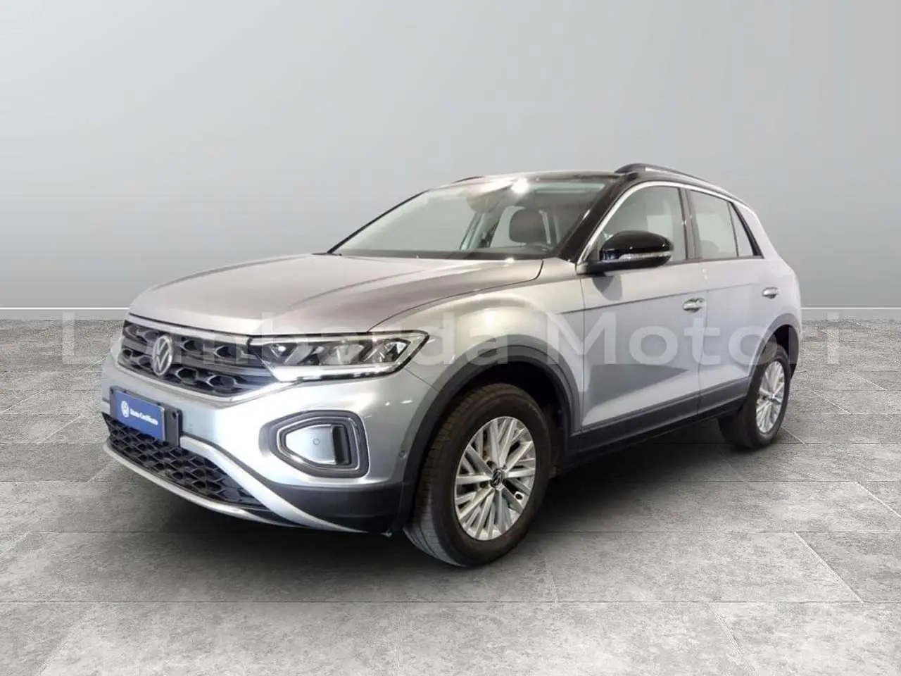 Photo 1 : Volkswagen T-roc 2023 Essence