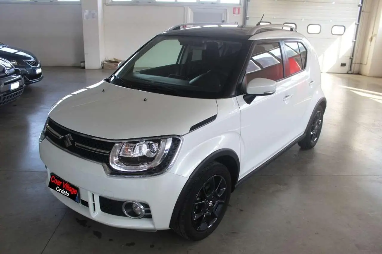 Photo 1 : Suzuki Ignis 2017 Petrol