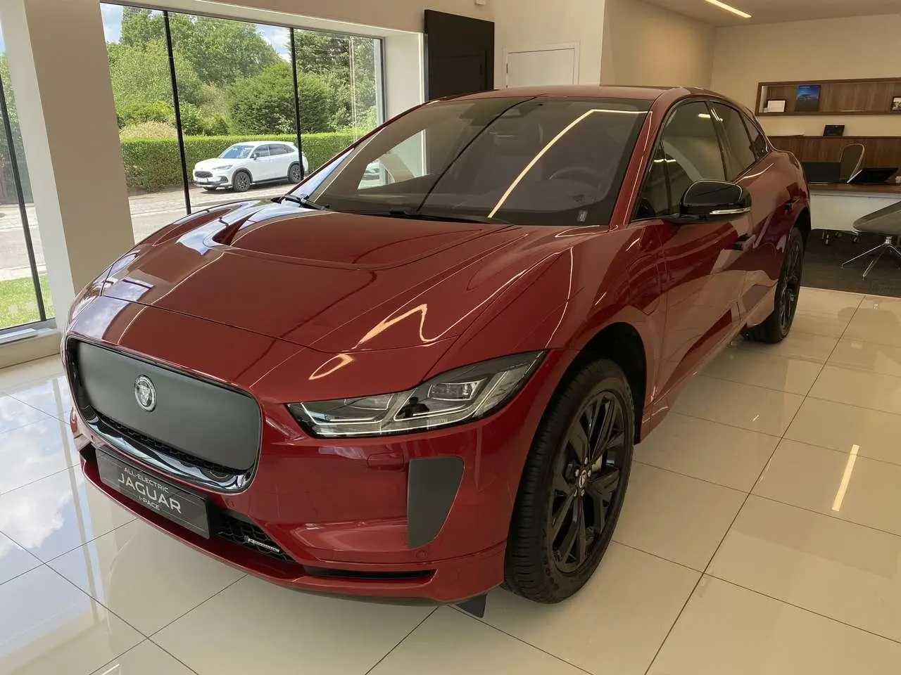 Photo 1 : Jaguar I-pace 2024 Electric