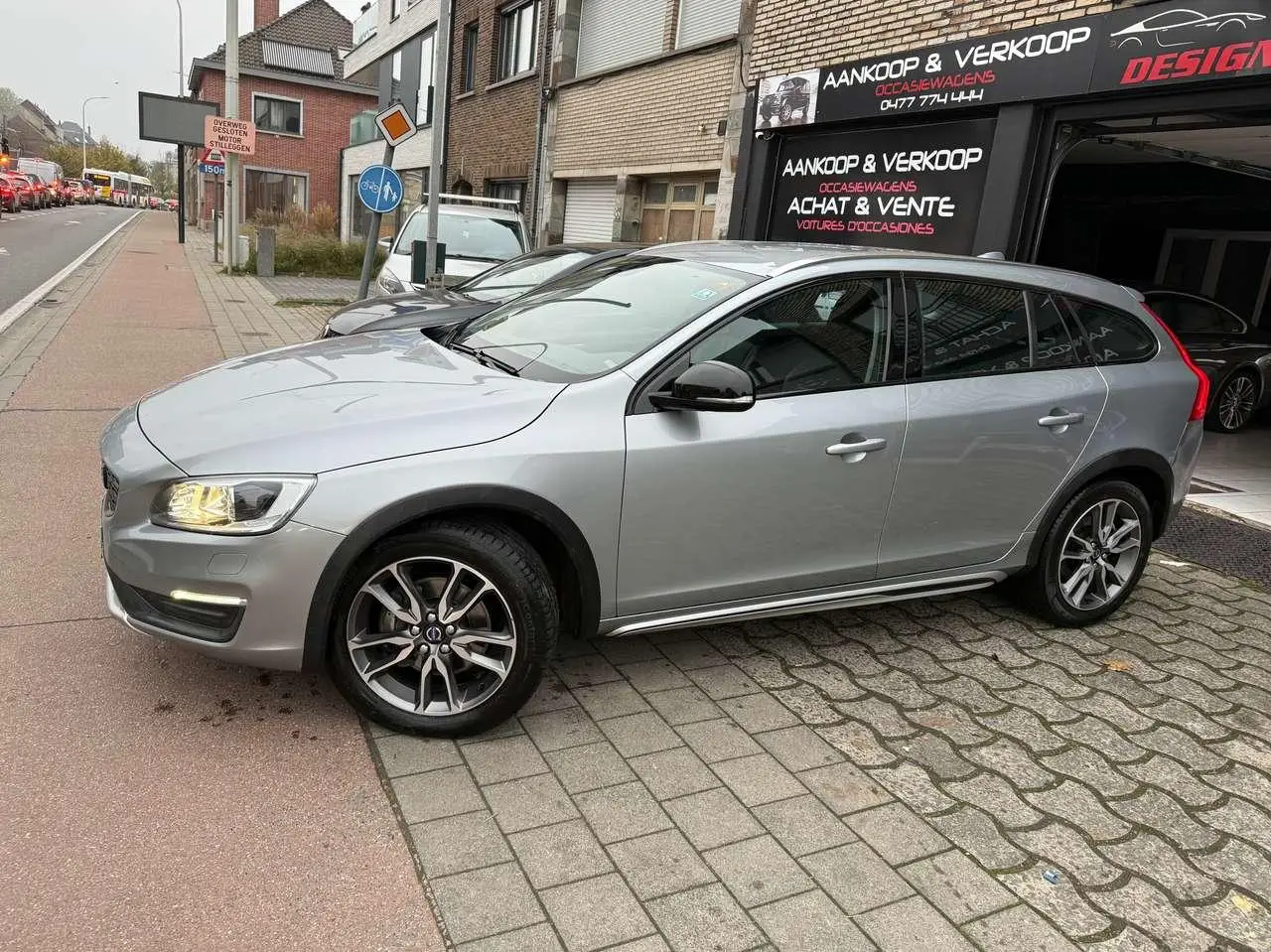 Photo 1 : Volvo V60 2016 Diesel