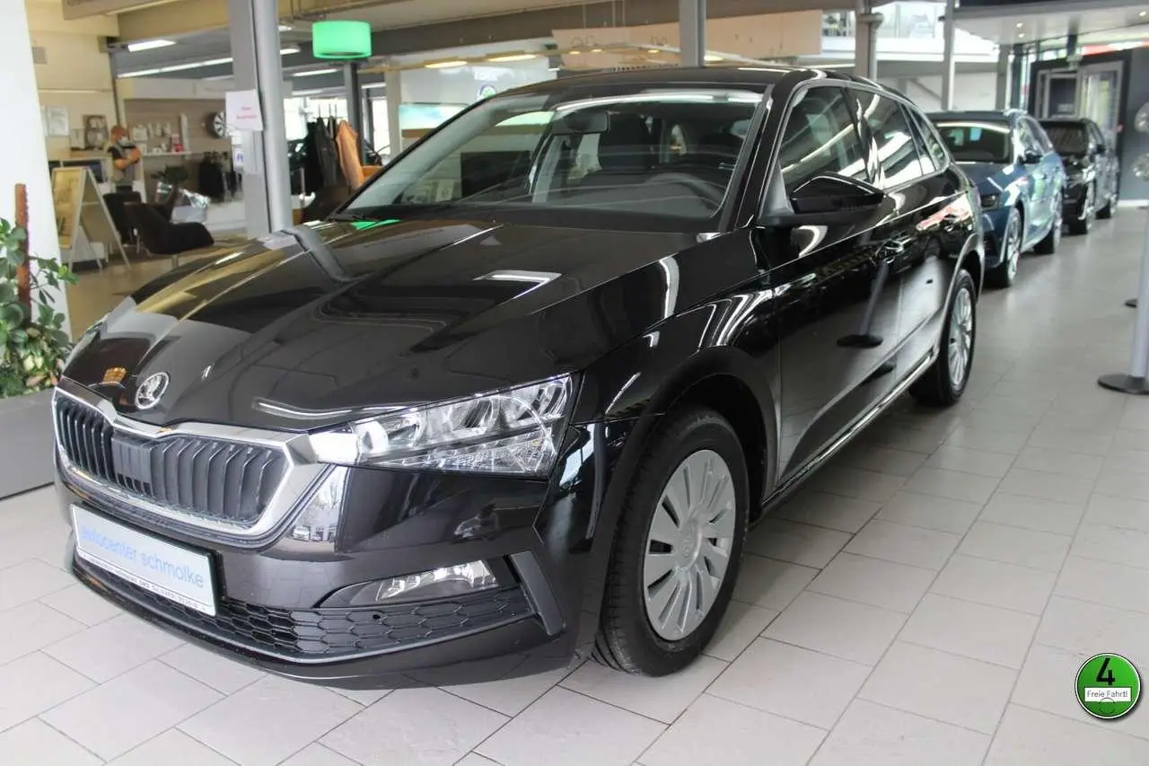 Photo 1 : Skoda Scala 2021 Petrol