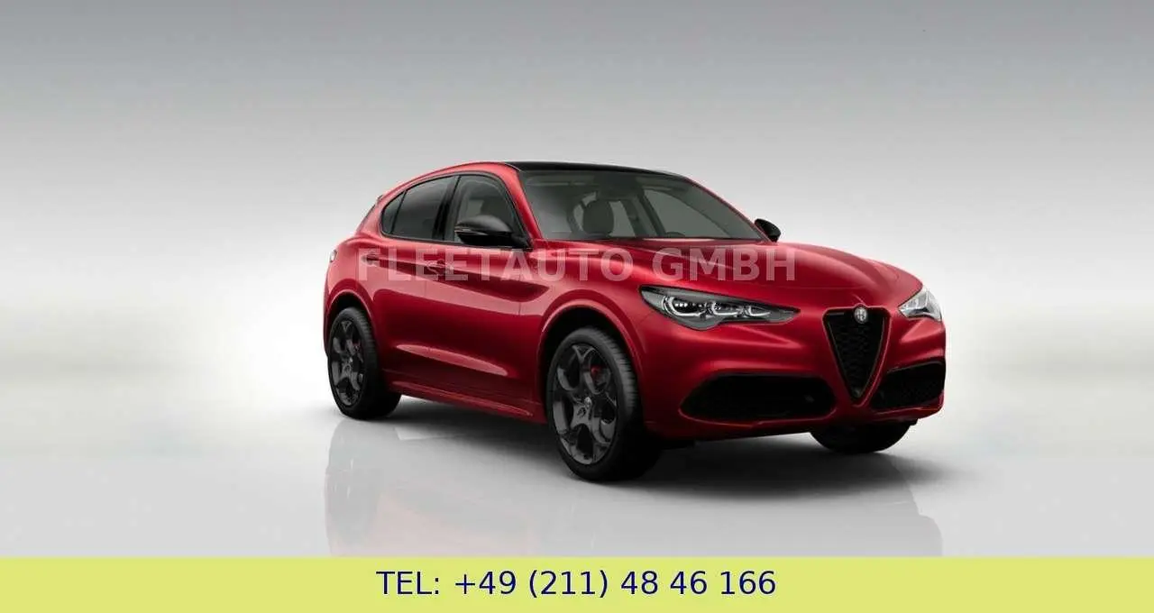 Photo 1 : Alfa Romeo Stelvio 2024 Essence