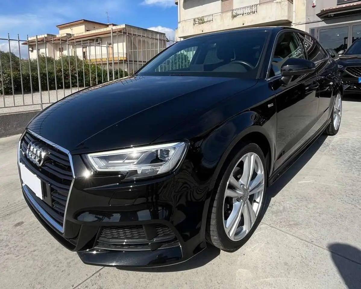 Photo 1 : Audi A3 2019 Diesel