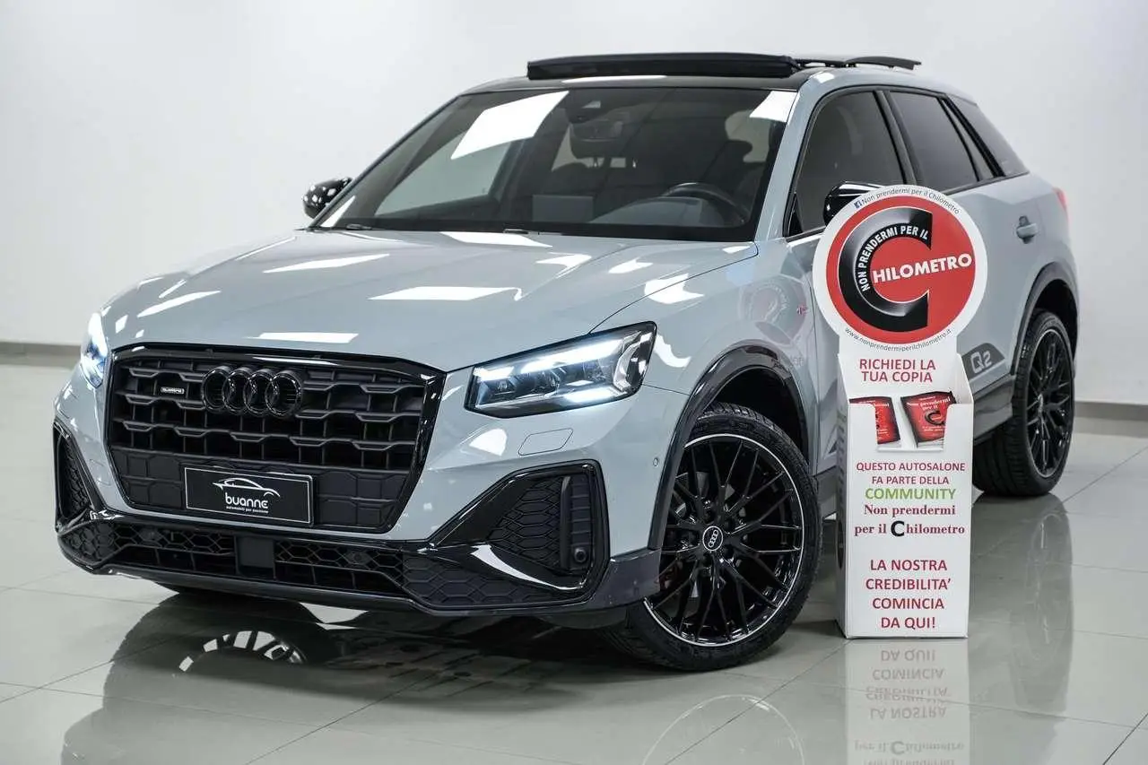 Photo 1 : Audi Q2 2021 Diesel