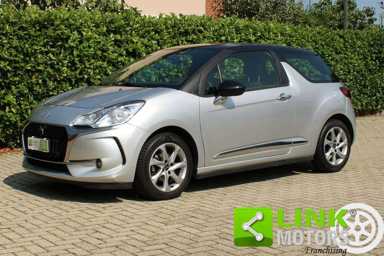 Photo 1 : Ds Automobiles Ds3 2017 Petrol