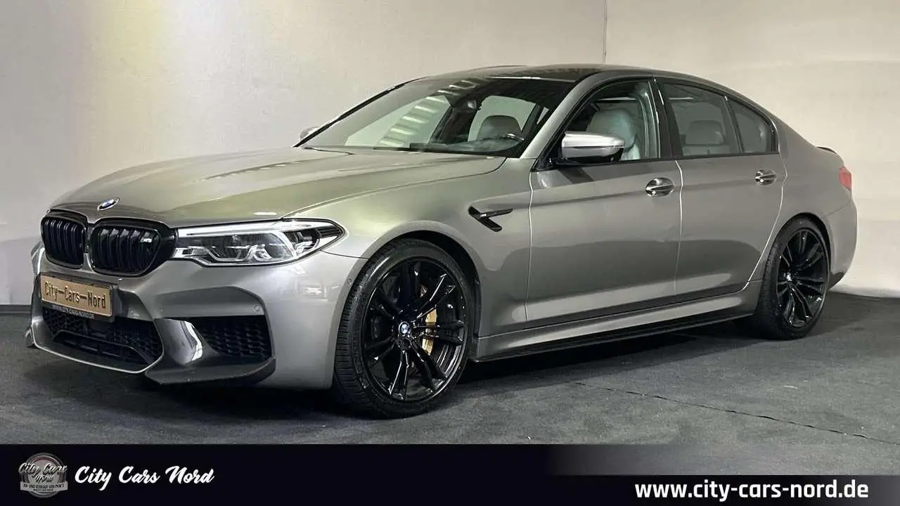 Photo 1 : Bmw M5 2017 Petrol