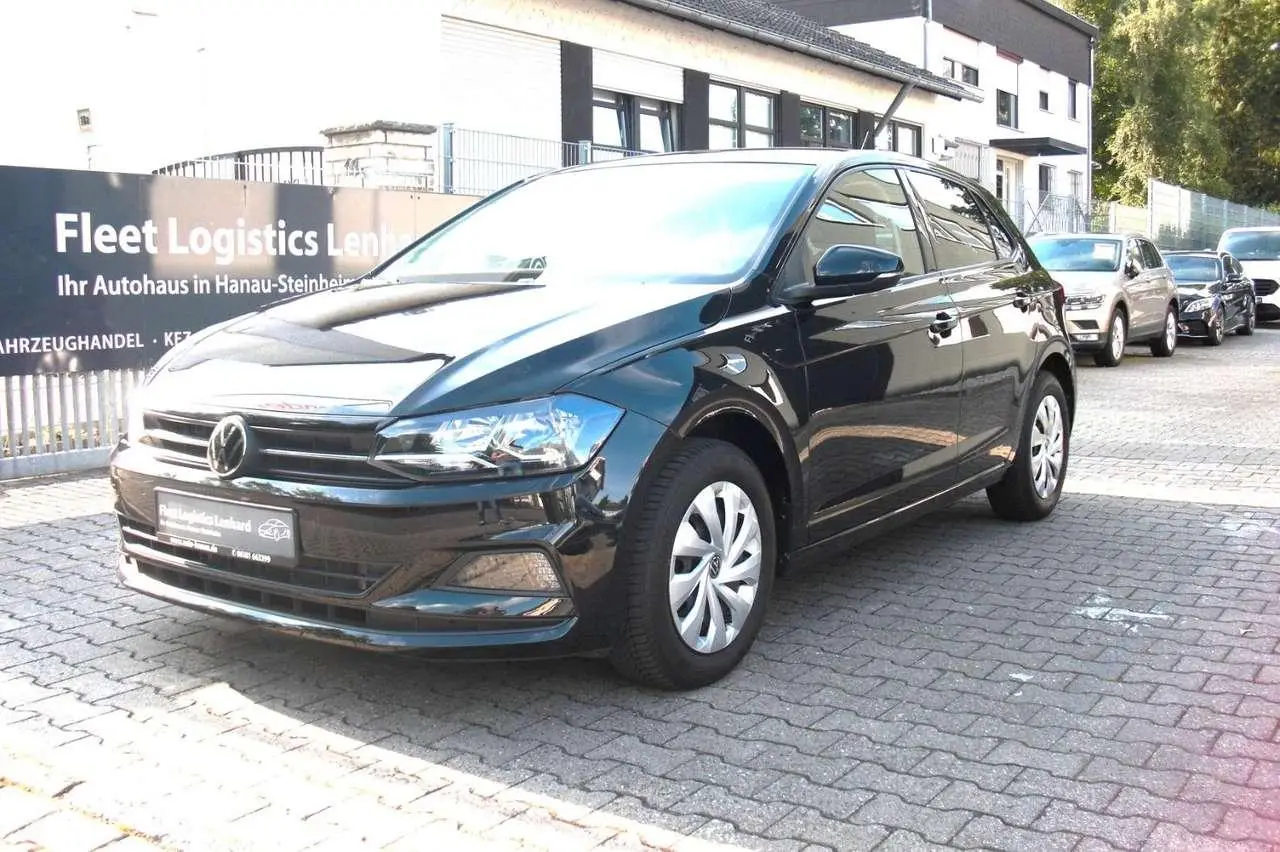 Photo 1 : Volkswagen Polo 2021 Essence