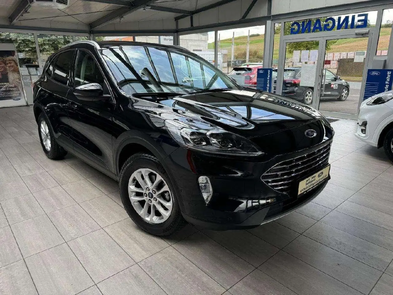 Photo 1 : Ford Kuga 2021 Essence