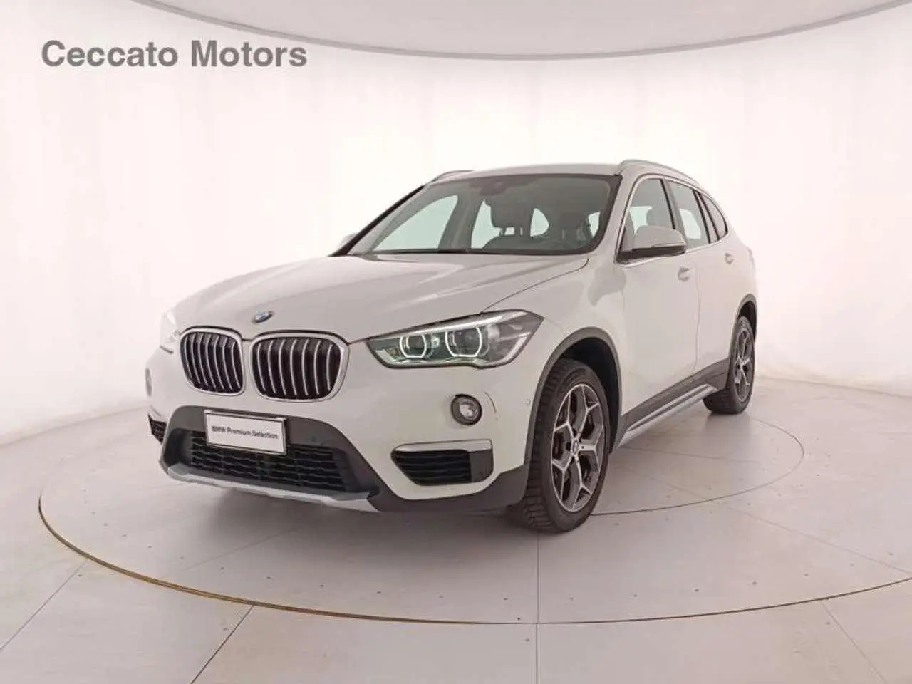 Photo 1 : Bmw X1 2018 Diesel