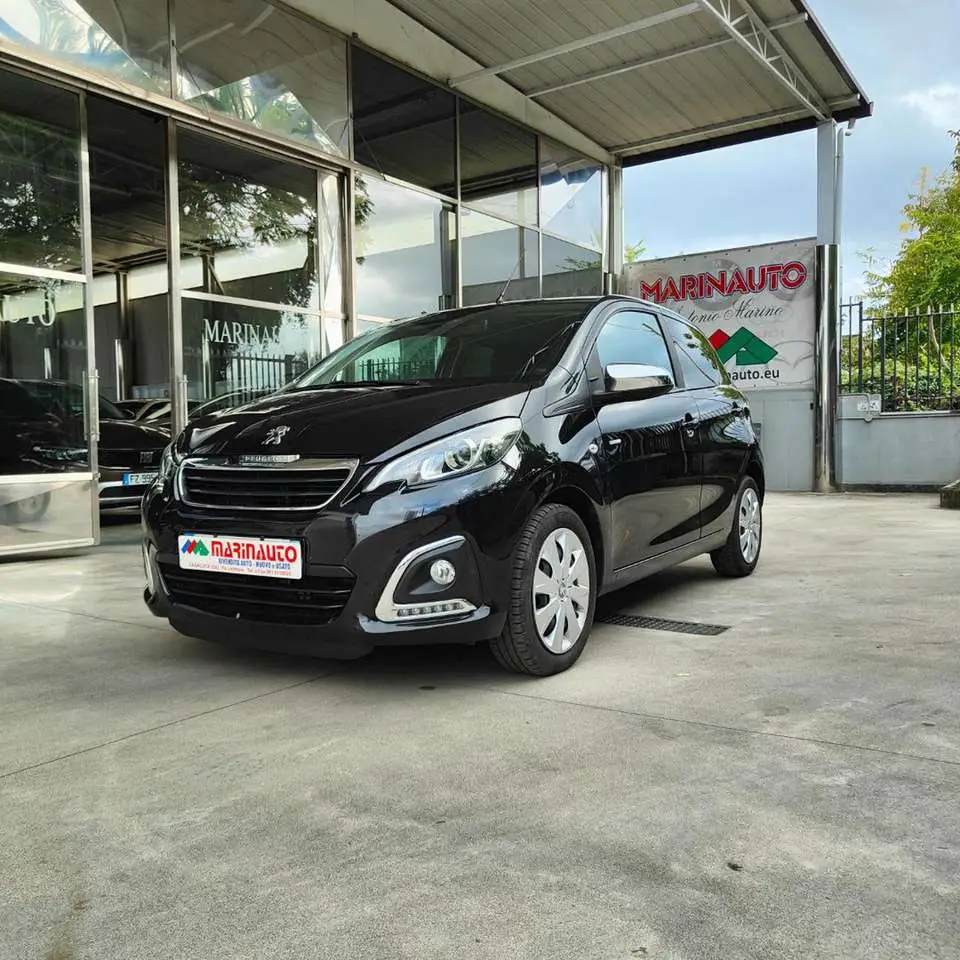 Photo 1 : Peugeot 108 2021 Essence