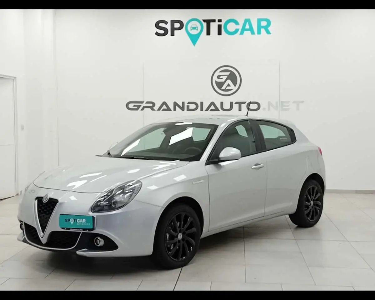 Photo 1 : Alfa Romeo Giulietta 2019 Diesel