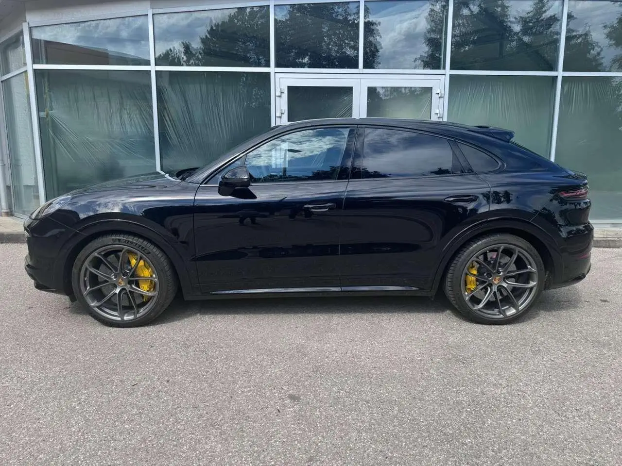 Photo 1 : Porsche Cayenne 2020 Essence